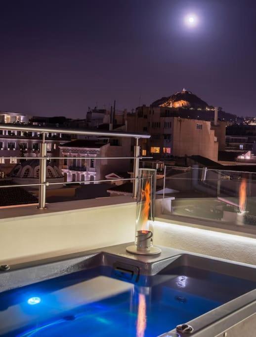 דירות אתונה Heated Plunge Pool & Firepit Acropolis Penthouse מראה חיצוני תמונה