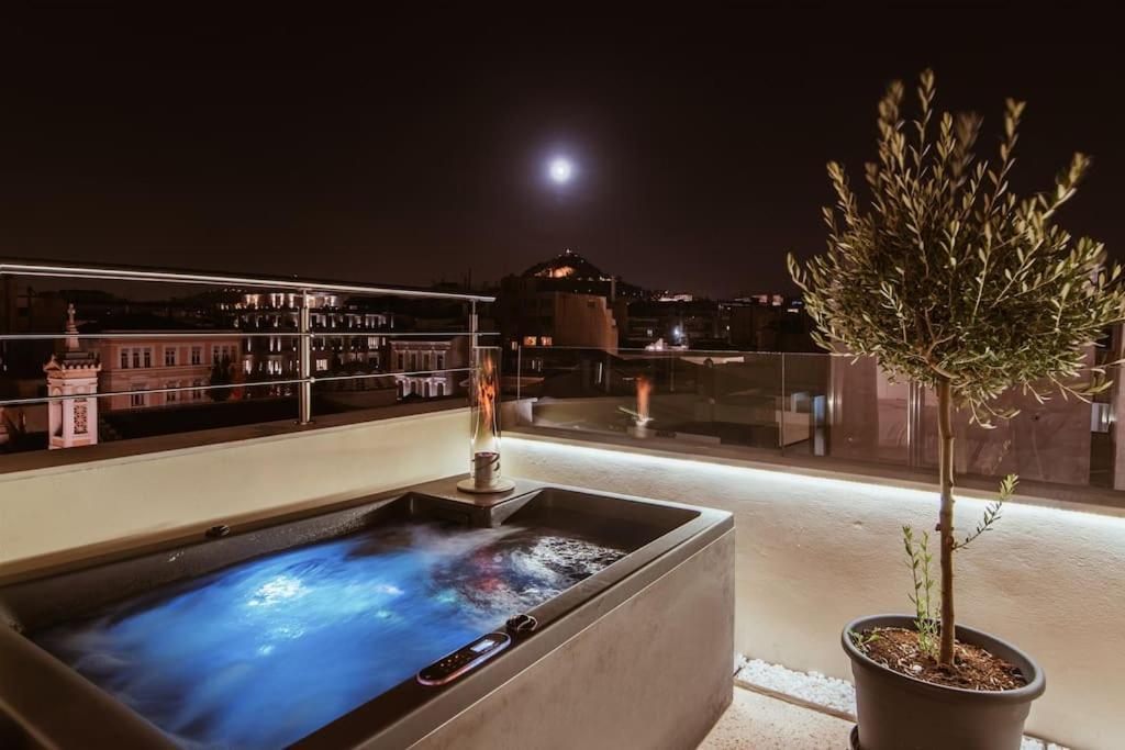 דירות אתונה Heated Plunge Pool & Firepit Acropolis Penthouse מראה חיצוני תמונה